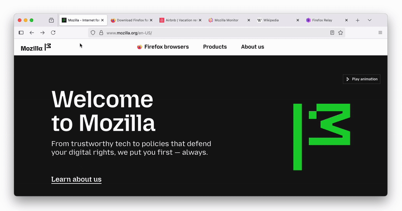 Animation showing the Firefox browser with the Smart Tabs feature being used